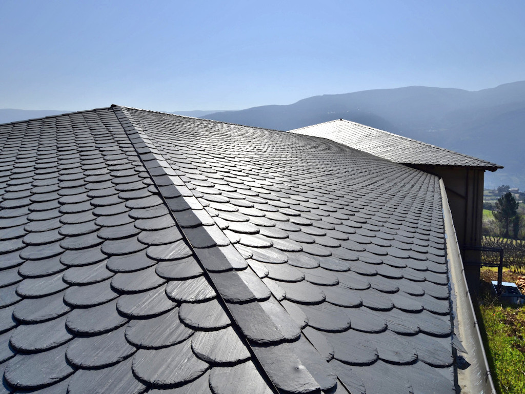 Tejado de pizarra en Cuenca